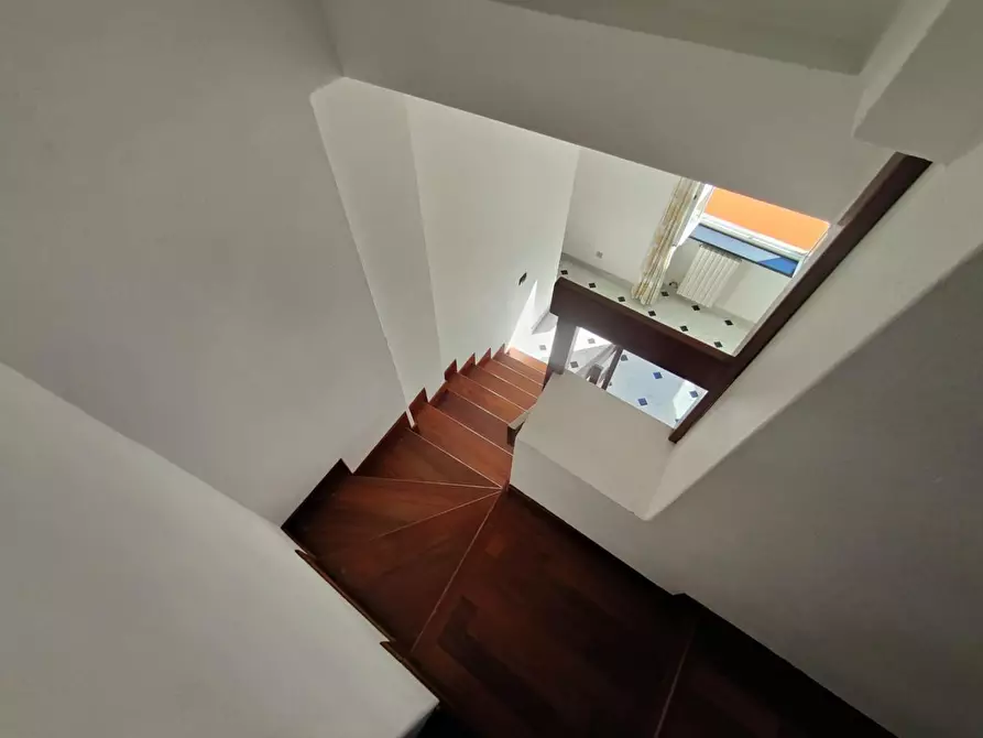 Immagine 42 di Appartamento in vendita  a Chiavari