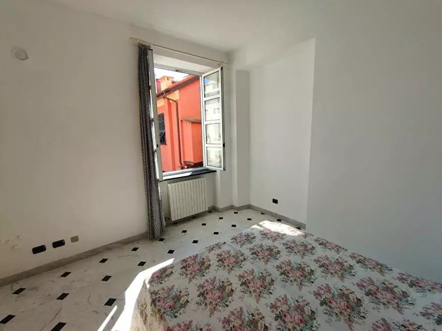 Immagine 32 di Appartamento in vendita  a Chiavari