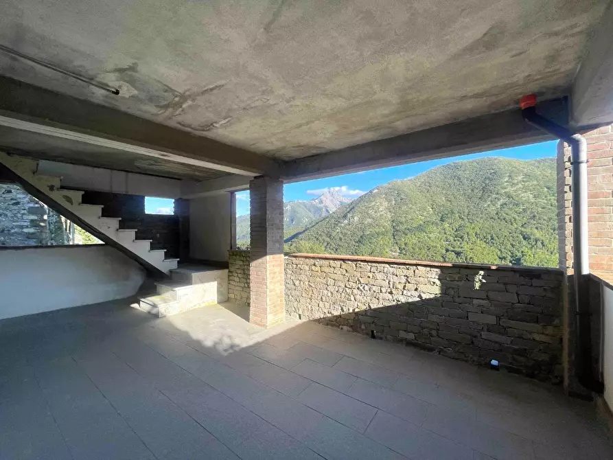 Immagine 27 di Terratetto in vendita  a Fivizzano