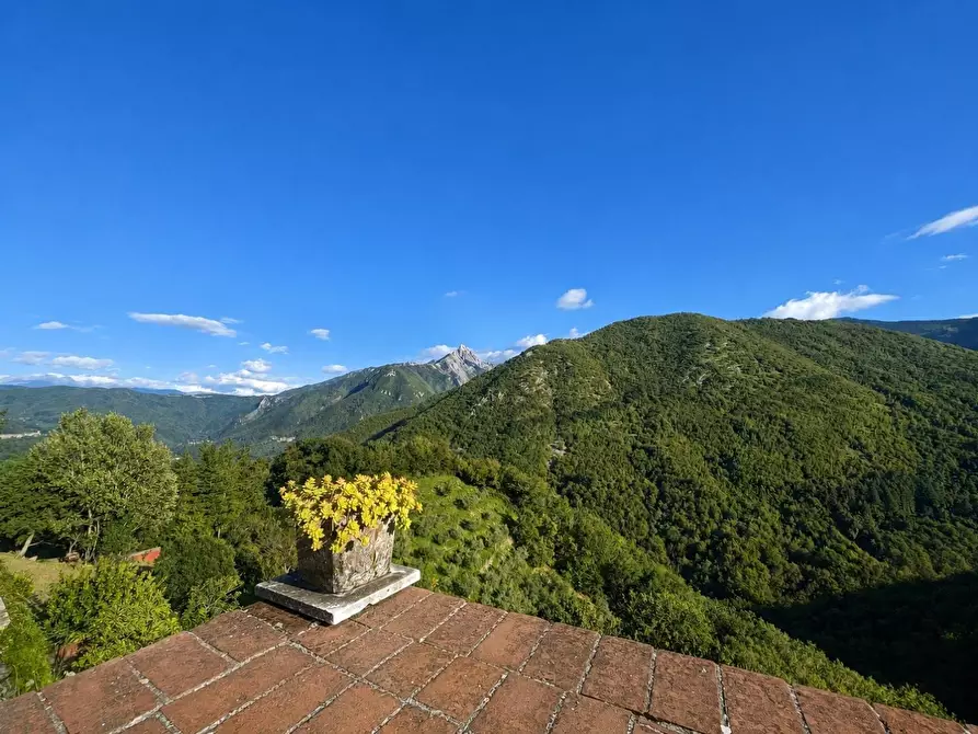 Immagine 10 di Terratetto in vendita  a Fivizzano
