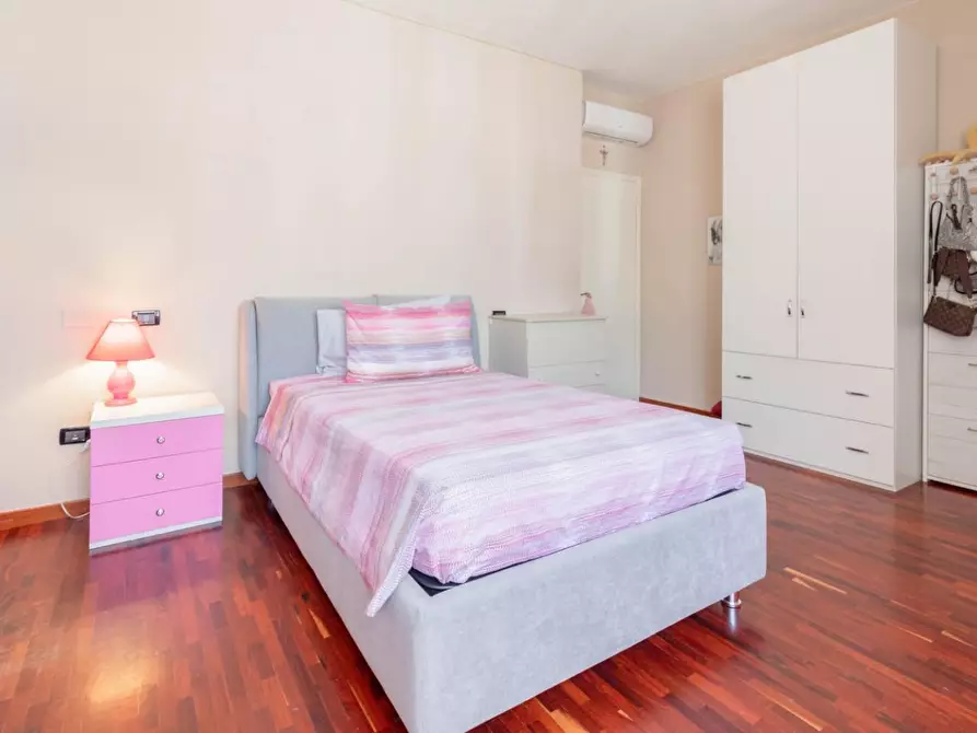 Immagine 10 di Appartamento in vendita  a Pontedera