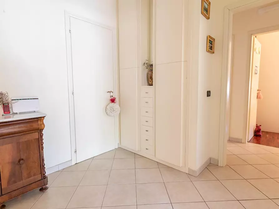 Immagine 8 di Appartamento in vendita  a Pontedera