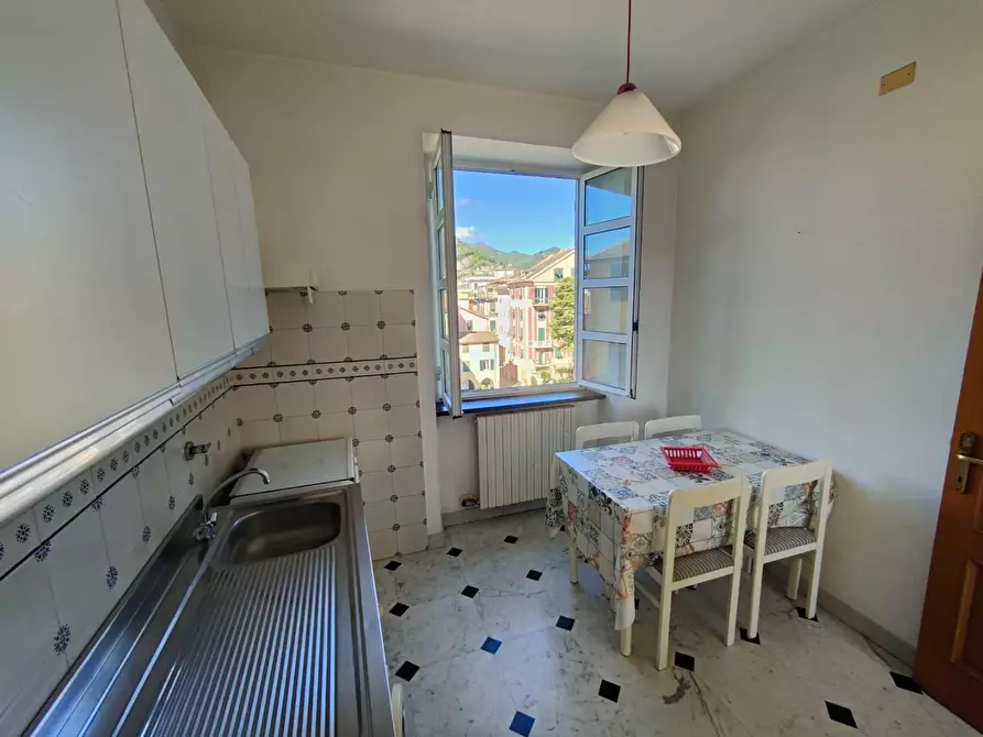 Immagine 13 di Mansarda in vendita  a Chiavari