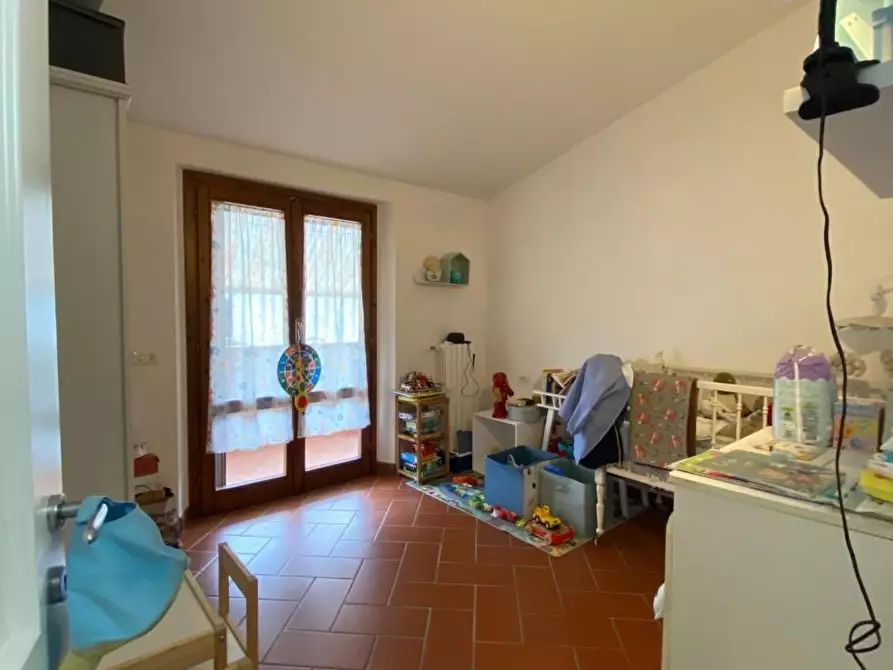 Immagine 10 di Appartamento in affitto  a Carmignano