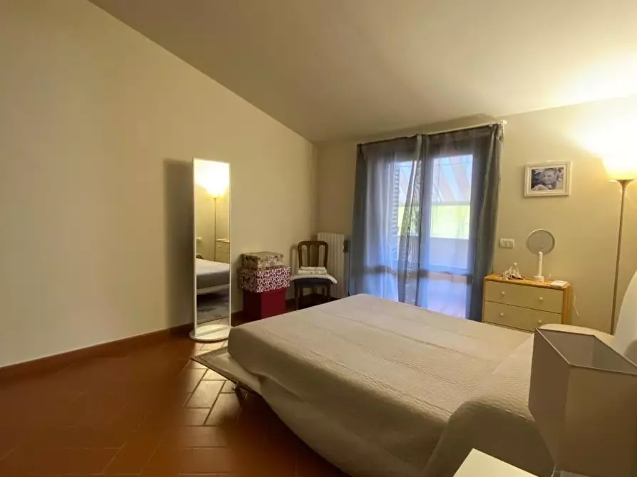 Immagine 8 di Appartamento in affitto  a Carmignano