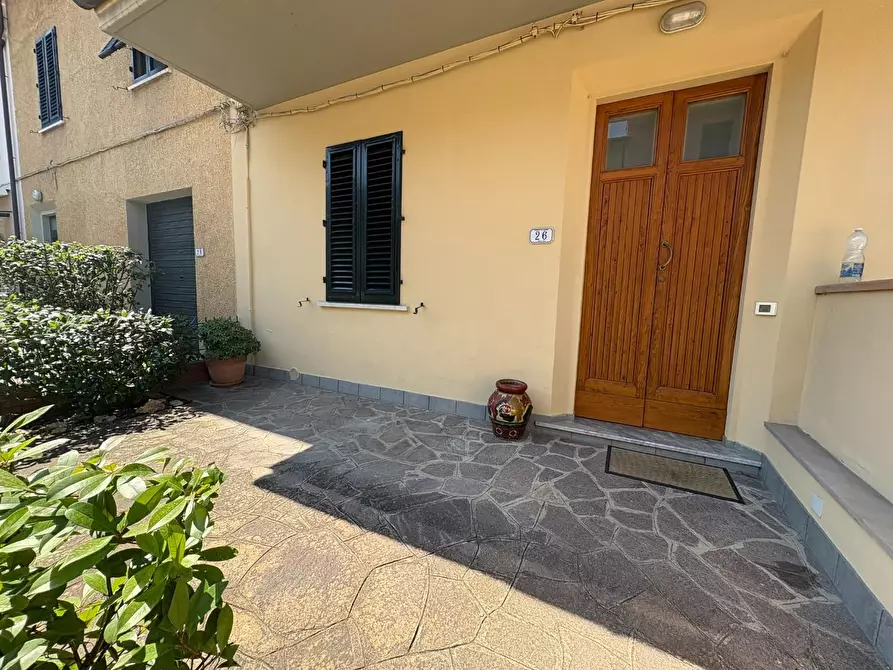 Immagine 15 di Appartamento in vendita  a Empoli