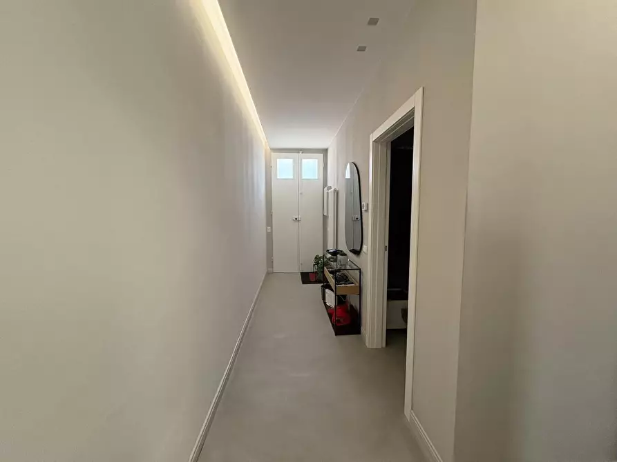 Immagine 10 di Appartamento in vendita  a Empoli