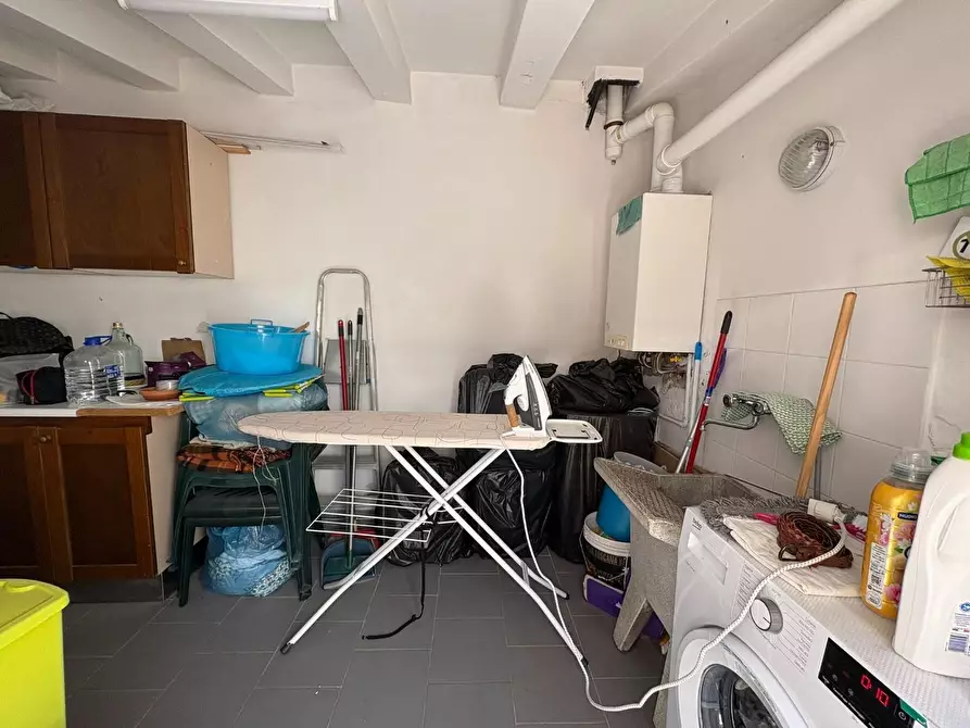 Immagine 21 di Appartamento in vendita  a Empoli