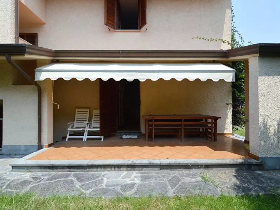 Immagine 5 di Casa bifamiliare in vendita  a Forte Dei Marmi