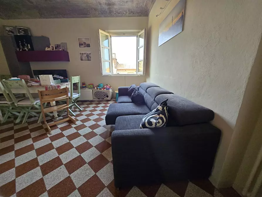 Immagine 3 di Appartamento in vendita  a Siena