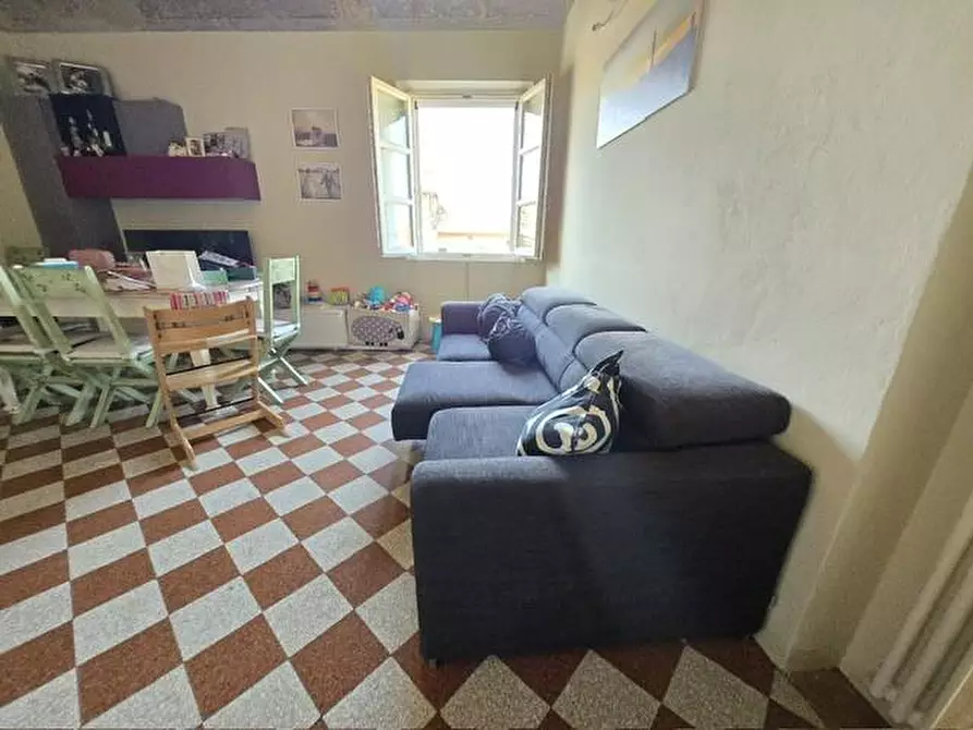 Immagine 8 di Appartamento in vendita  a Siena