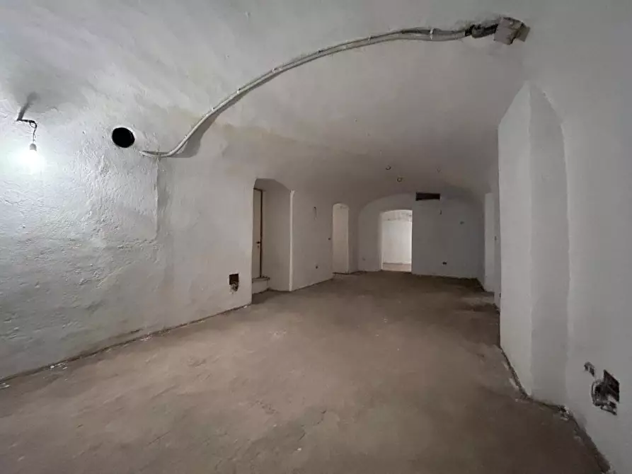 Immagine 3 di Magazzino in vendita  a Chiavari