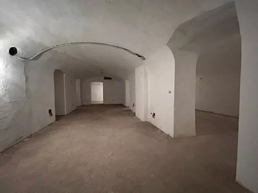 Immagine 5 di Magazzino in vendita  a Chiavari