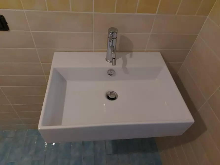 Immagine 16 di Appartamento in affitto  a Carrara