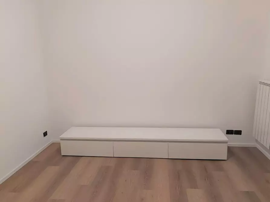 Immagine 10 di Appartamento in affitto  a Carrara