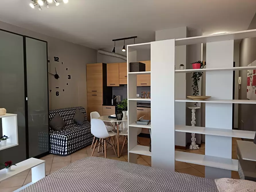 Immagine 5 di Appartamento in vendita  a Rosignano Marittimo