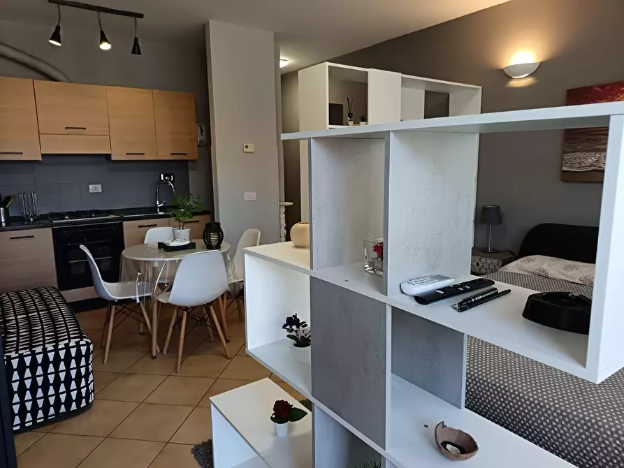 Immagine 13 di Appartamento in vendita  a Rosignano Marittimo