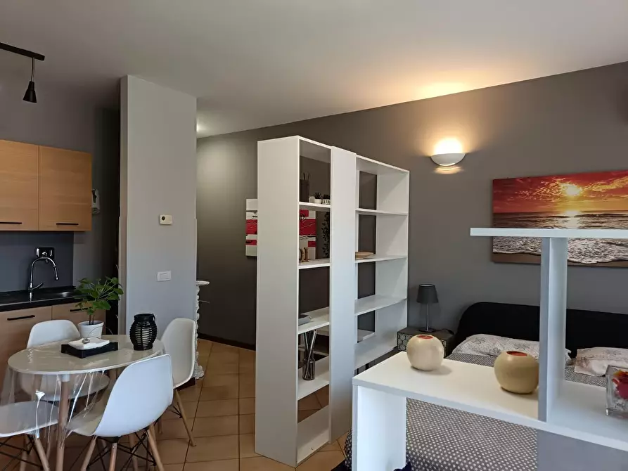 Immagine 8 di Appartamento in vendita  a Rosignano Marittimo