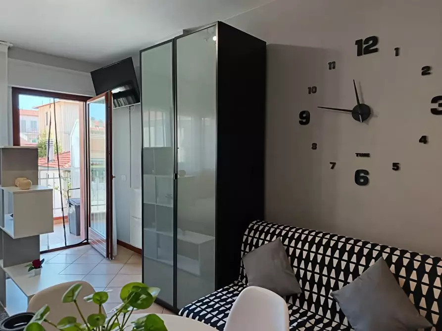 Immagine 9 di Appartamento in vendita  a Rosignano Marittimo