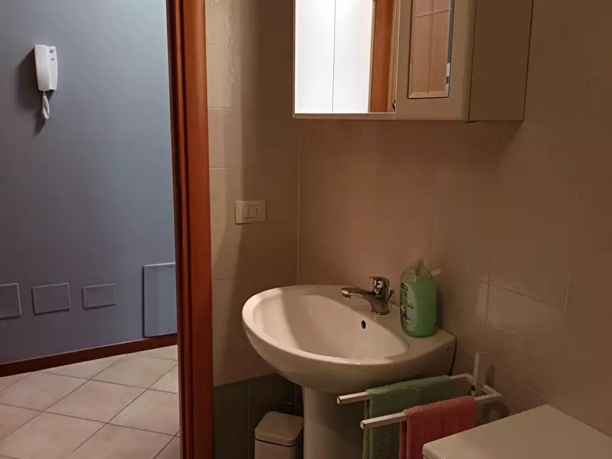 Immagine 20 di Appartamento in vendita  a Rosignano Marittimo