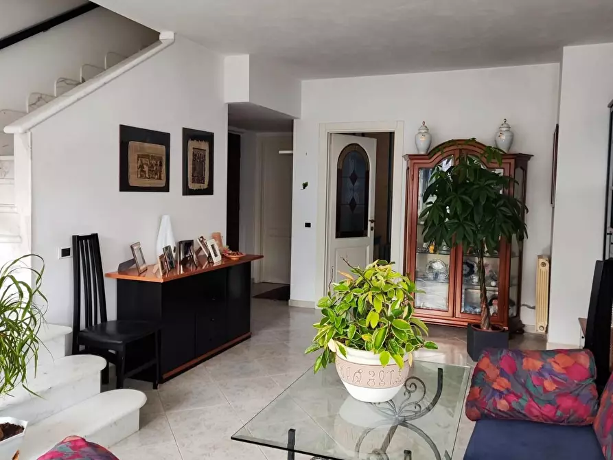 Immagine 4 di Casa indipendente in vendita  a Carrara