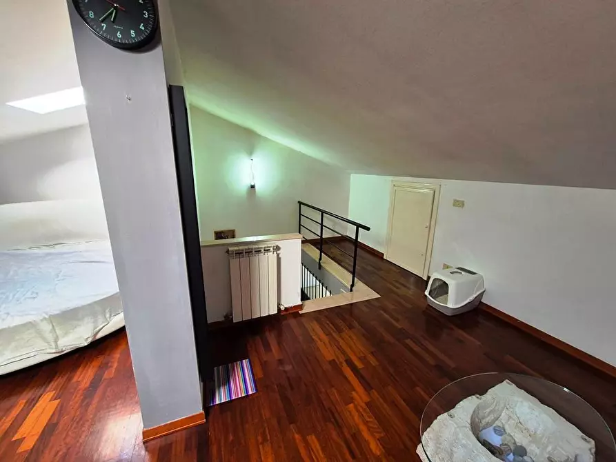 Immagine 13 di Appartamento in vendita  a Siena