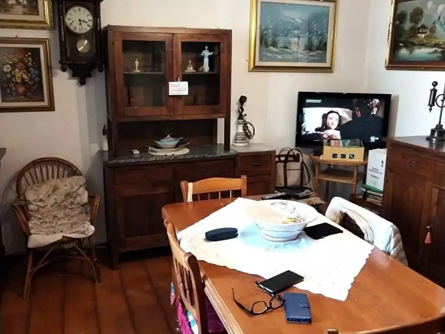 Immagine 6 di Casa indipendente in vendita  a Massa