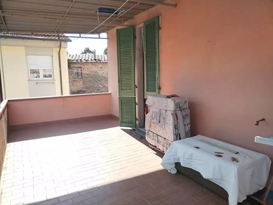 Immagine 20 di Casa indipendente in vendita  a Massa