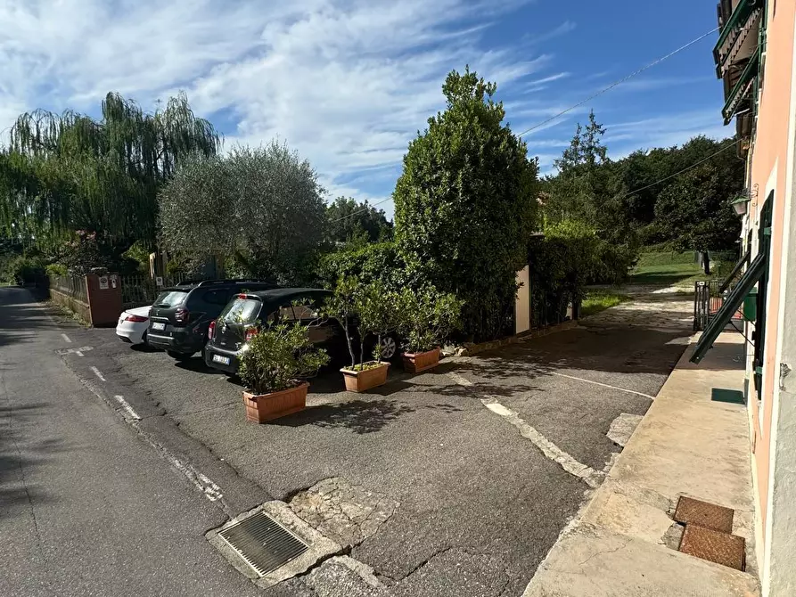 Immagine 40 di Casa semindipendente in vendita  a Lucca