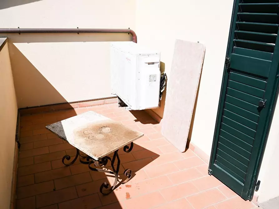 Immagine 22 di Casa bifamiliare in vendita  a Colle Di Val D'elsa