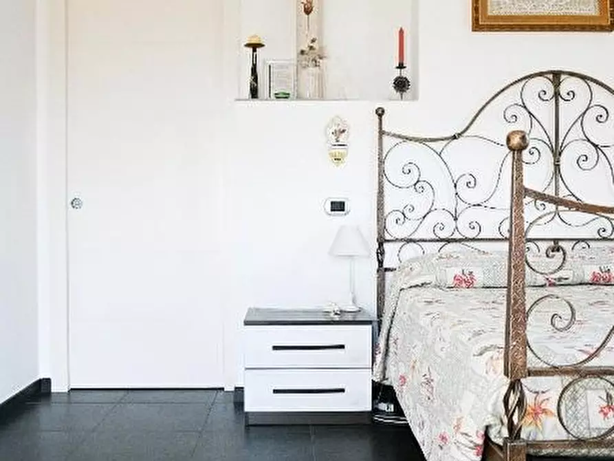 Immagine 16 di Casa bifamiliare in vendita  a Colle Di Val D'elsa