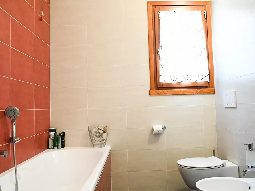 Immagine 20 di Casa bifamiliare in vendita  a Colle Di Val D'elsa