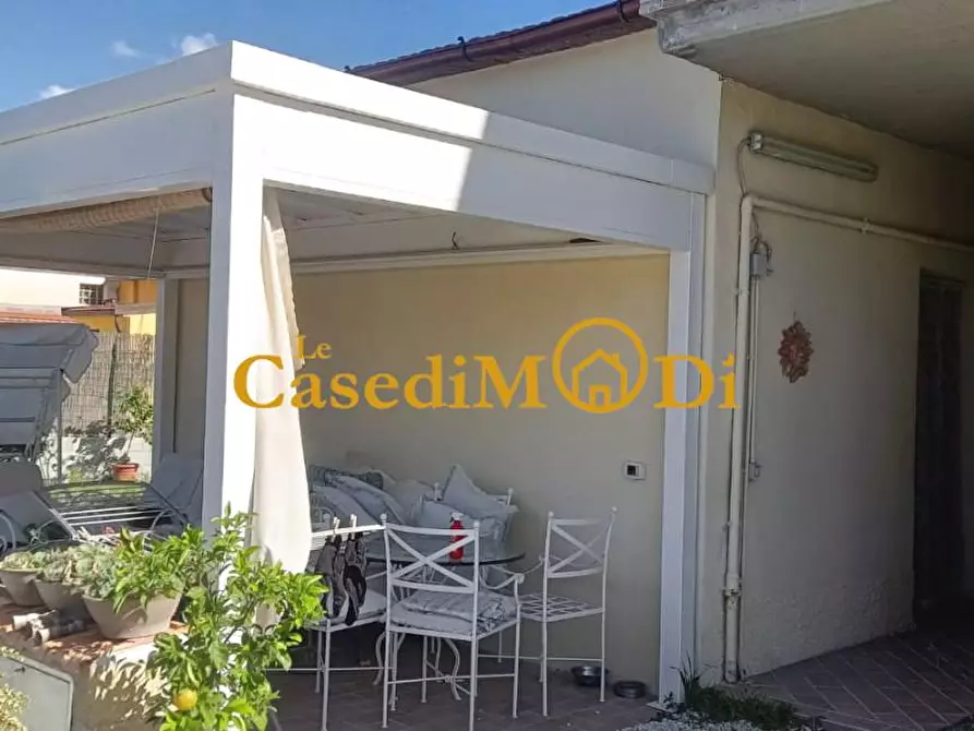 Immagine 51 di Appartamento in vendita  a Collesalvetti