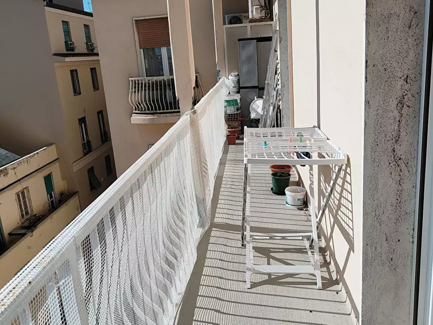 Immagine 5 di Appartamento in vendita  a Livorno