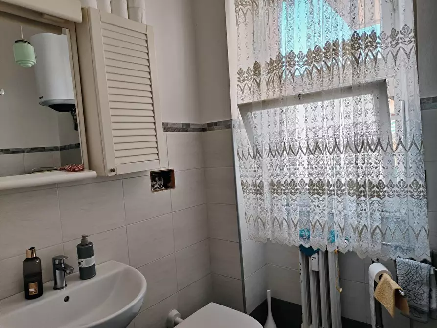 Immagine 23 di Appartamento in vendita  a Livorno