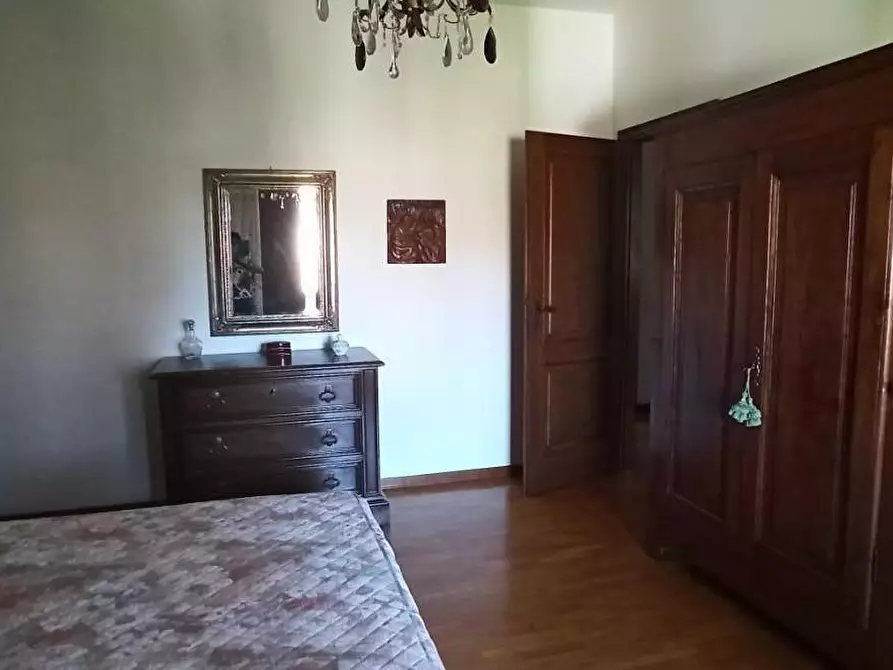 Immagine 48 di Casa bifamiliare in vendita  a Camaiore