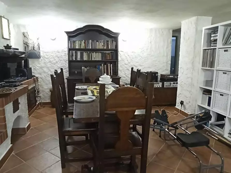 Immagine 36 di Casa bifamiliare in vendita  a Camaiore