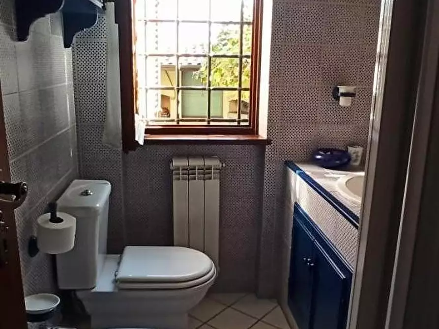 Immagine 27 di Casa bifamiliare in vendita  a Camaiore