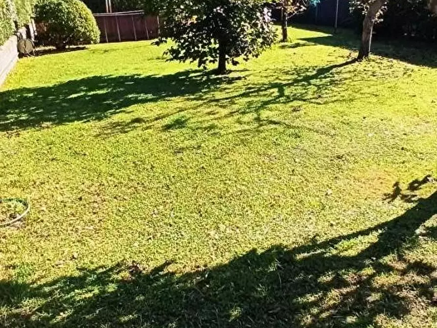 Immagine 3 di Casa bifamiliare in vendita  a Camaiore