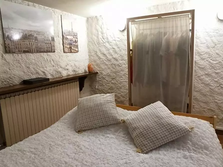 Immagine 33 di Casa bifamiliare in vendita  a Camaiore