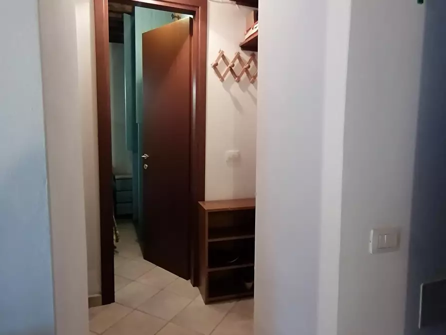 Immagine 3 di Appartamento in vendita  a Carrara