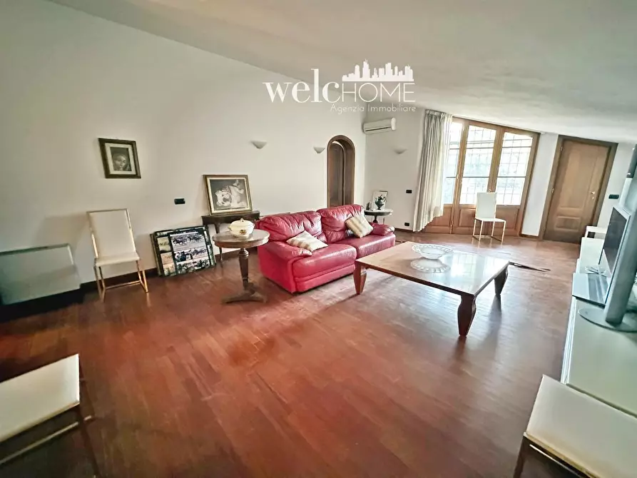 Immagine 19 di Villa in vendita  a Campi Bisenzio