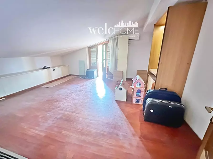 Immagine 24 di Villa in vendita  a Campi Bisenzio