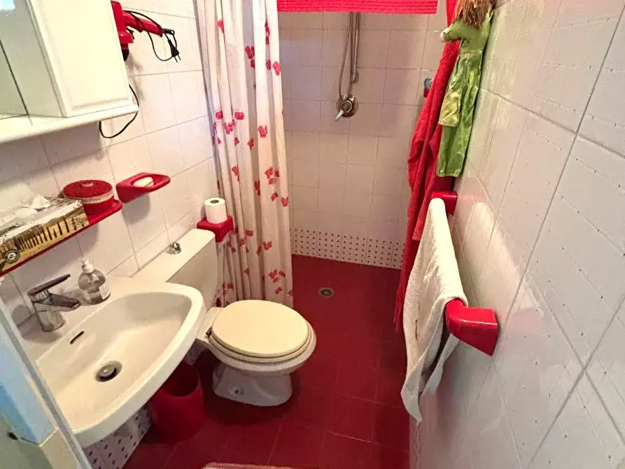 Immagine 24 di Appartamento in vendita  a Montelupo Fiorentino