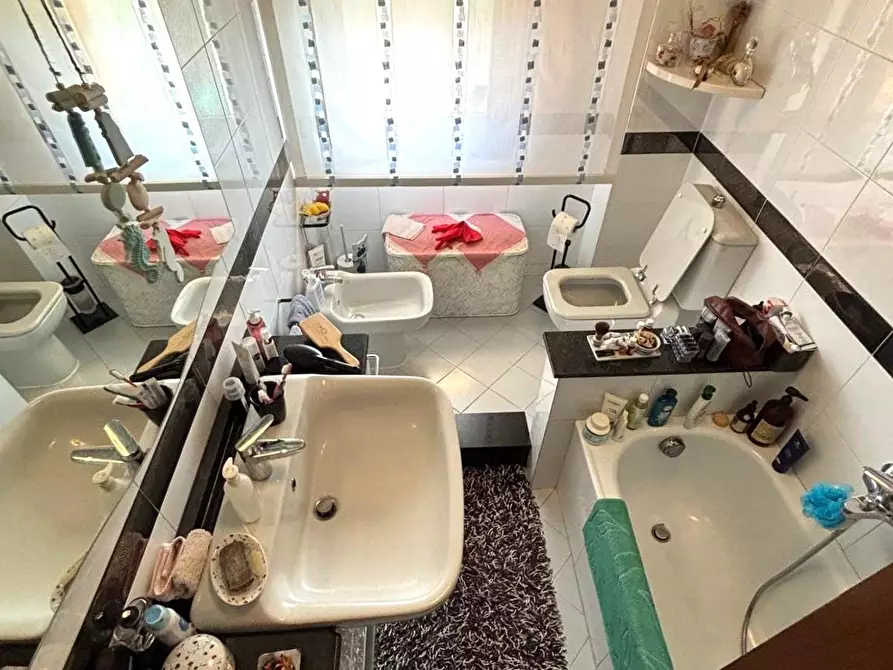 Immagine 19 di Appartamento in vendita  a Montelupo Fiorentino