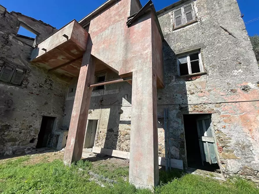 Immagine 8 di Casa semindipendente in vendita  a Levanto
