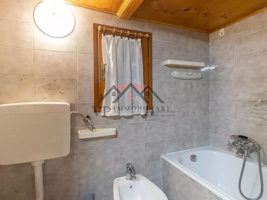 Immagine 12 di Appartamento in vendita  a Pomarance