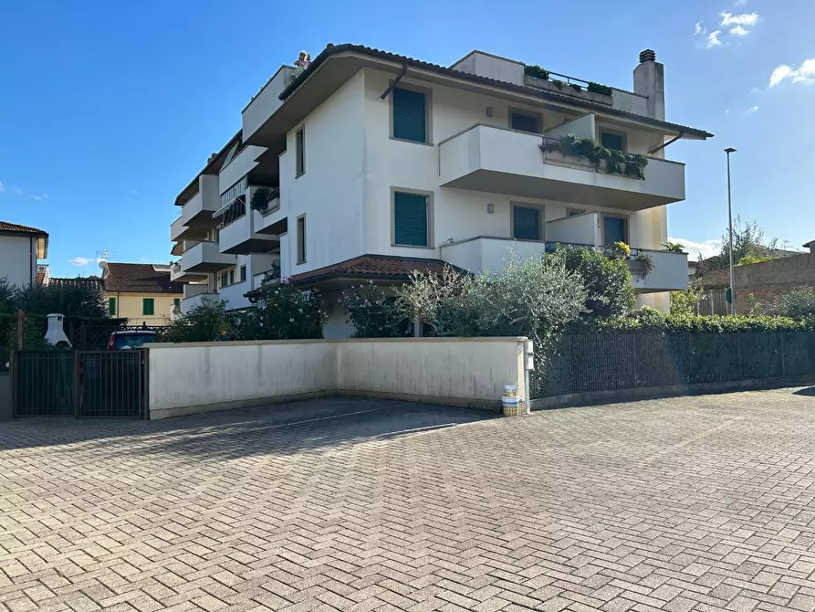 Immagine 28 di Appartamento in vendita  a Empoli