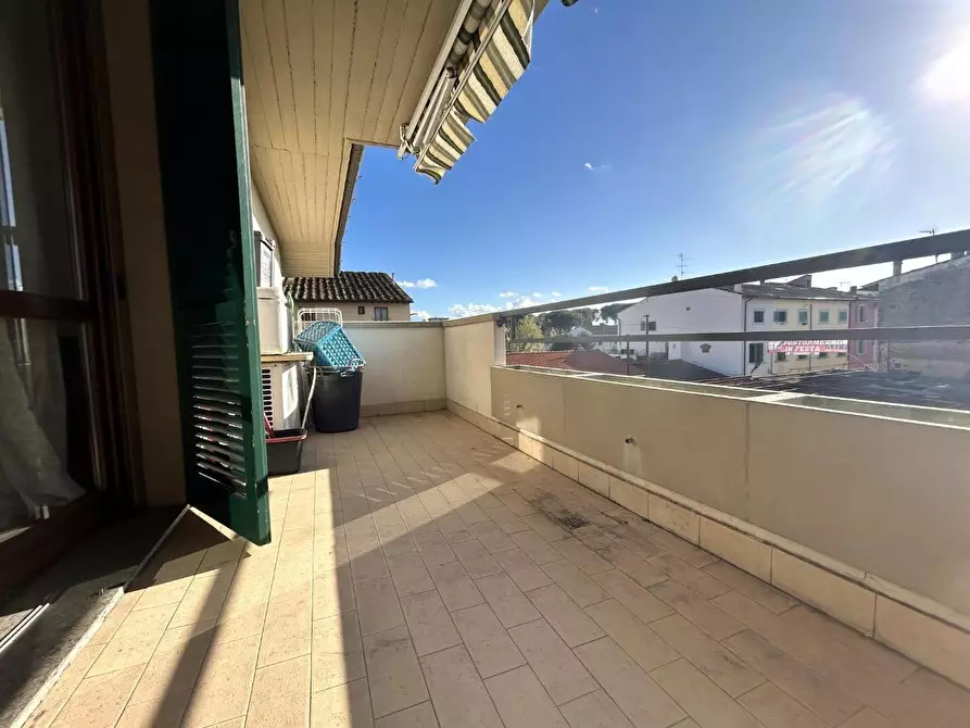 Immagine 13 di Appartamento in vendita  a Empoli