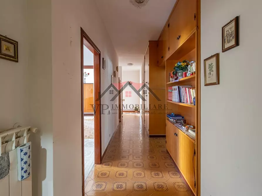 Immagine 11 di Appartamento in vendita  a Pomarance